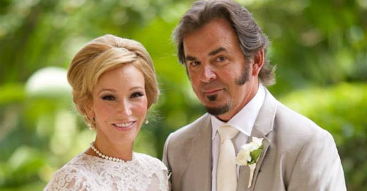 Christian Couples Porn - Paula White Marries Jonathan Cain of Journey Fame and He ...
